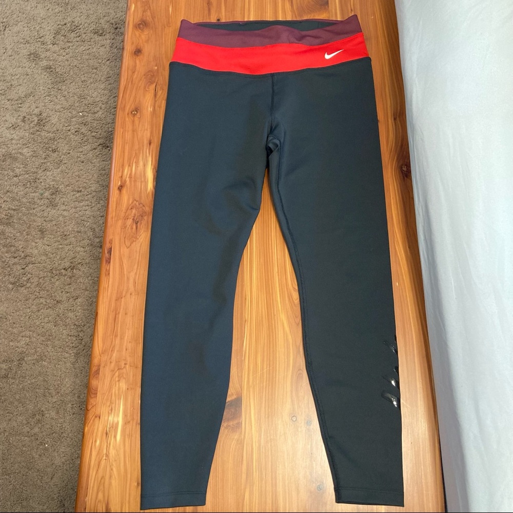 Nike leggings
